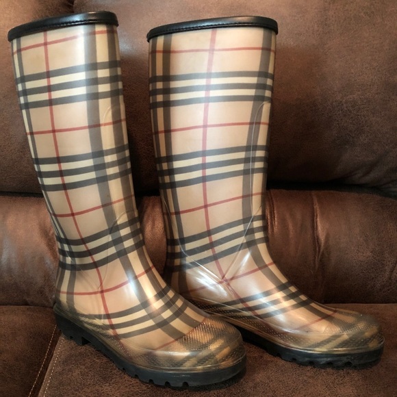 poshmark burberry rain boots